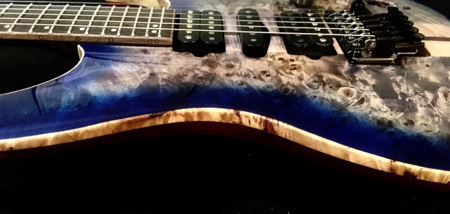 Ibanez Premium S1070PBZ Electric Guitar - Cerulean Blue Burst